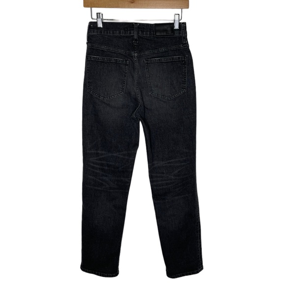 Madewell | The Perfect Vintage Crop Jean in Sumner Wash 25 - Picture 6 of 10